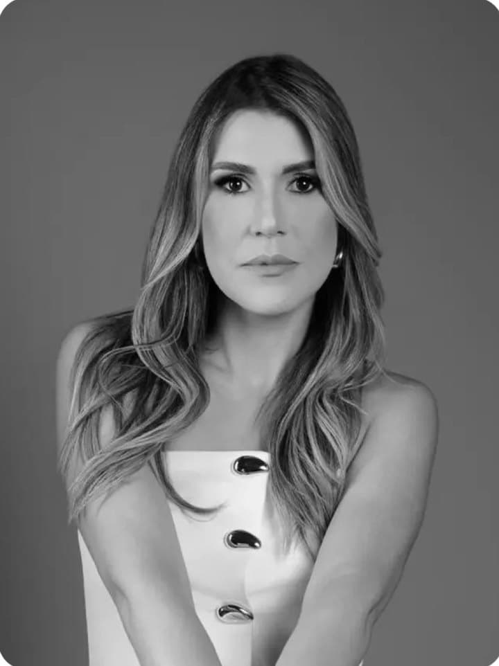 Dra. Camila Santos